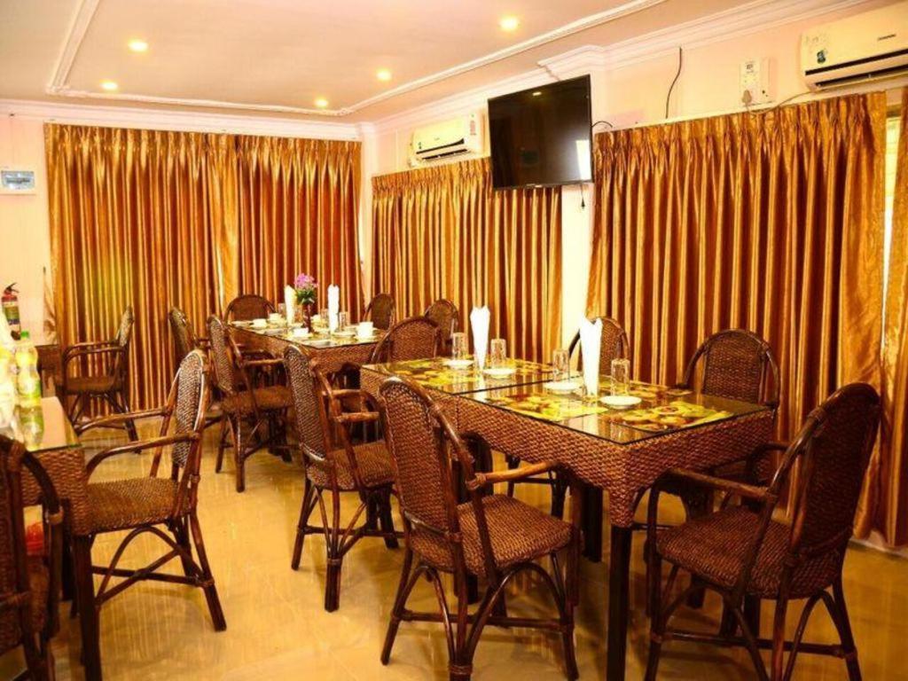 Real Link Hotel Янгон Екстер'єр фото